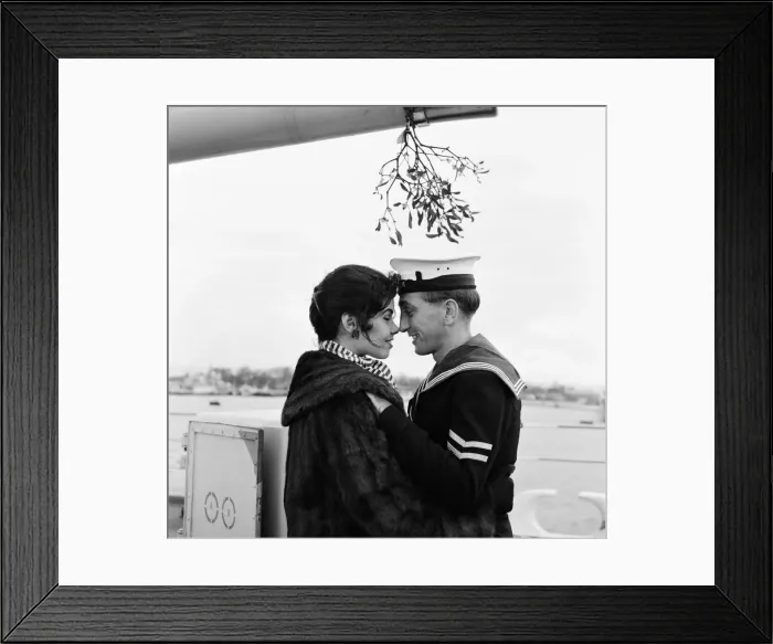 Framed Print : HMS Ceylon, Ceylon class light cruiser of the Royal Navy Framed Print : HMS Ceylon, Ceylon class light cruiser of the Royal Navy