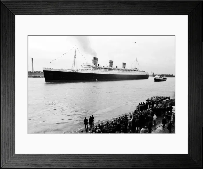 Framed Print : The Cunard White Star liner Queen Mary sails for the last time Framed Print : The Cunard White Star liner Queen Mary sails for the last time