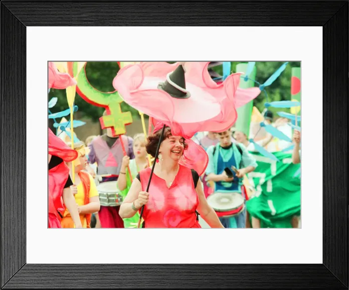 Framed Print : Stockton Riverside Festival 1994, an annual outdoor arts festival in Stockton-on-Tees Framed Print : Stockton Riverside Festival 1994, an annual outdoor arts festival in Stockton-on-Tees