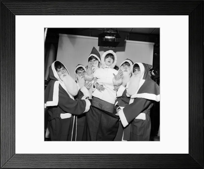 Framed Print : Christmas preparations for Ready Steady Go! at Rediffusion - British rock group Framed Print : Christmas preparations for Ready Steady Go! at Rediffusion - British rock group