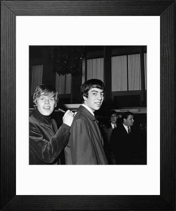 Framed Print : Peter Noone, lead singer of British pop group Herman Hermits Framed Print : Peter Noone, lead singer of British pop group Herman Hermits