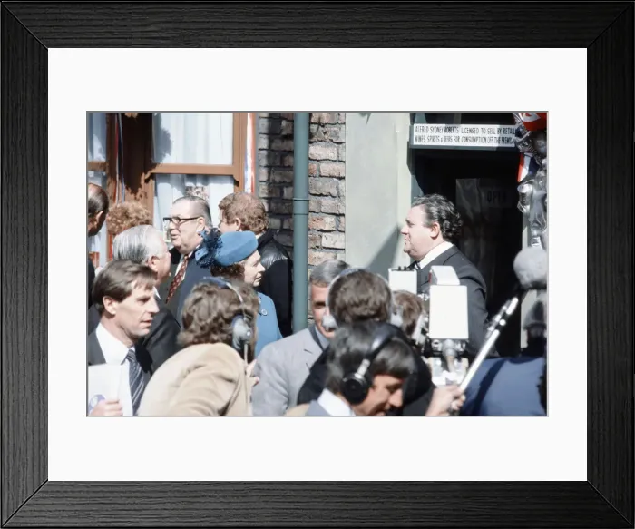 Framed Print : Visit by her Majesty Queen Elizabeth II and her husband Prince Philip, Duke of Edinburgh Framed Print : Visit by her Majesty Queen Elizabeth II and her husband Prince Philip, Duke of Edinburgh