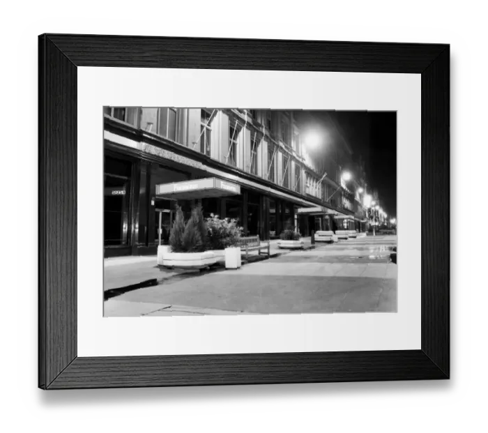 Framed Print : House of Fraser on Buchanan Street, Glasgow, Scotland. 17th March 1977 Framed Print : House of Fraser on Buchanan Street, Glasgow, Scotland. 17th March 1977