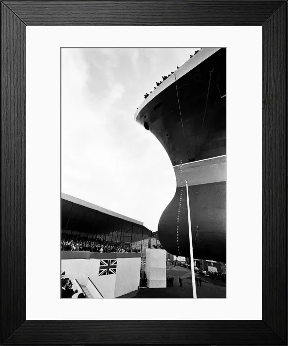 Framed Print : Queen Elizabeth II launching the Cunard Cruise Liner, The QE2 in the Clyde Framed Print : Queen Elizabeth II launching the Cunard Cruise Liner, The QE2 in the Clyde