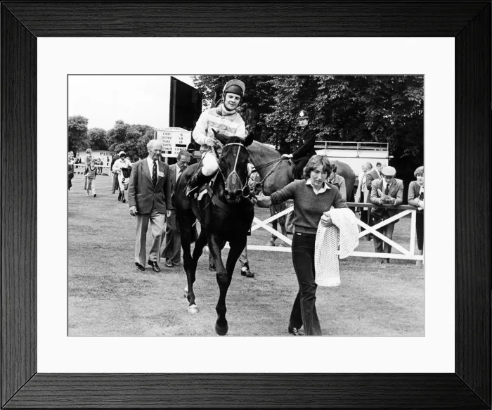 Framed Print : Redcar Racecourse is a thoroughbred horse racing venue located in Redcar, North Yorkshire Framed Print : Redcar Racecourse is a thoroughbred horse racing venue located in Redcar, North Yorkshire