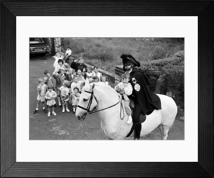 Framed Print : The Dick Turpin fan club... the famous highwayman, alias Richard Hutchings Framed Print : The Dick Turpin fan club... the famous highwayman, alias Richard Hutchings