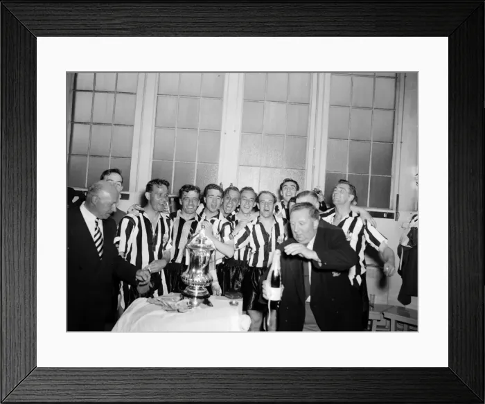 Framed Print : Newcastle 3-1 Man City, FA Cup Final, Wembley Stadium, Saturday 7th May 1955 Framed Print : Newcastle 3-1 Man City, FA Cup Final, Wembley Stadium, Saturday 7th May 1955