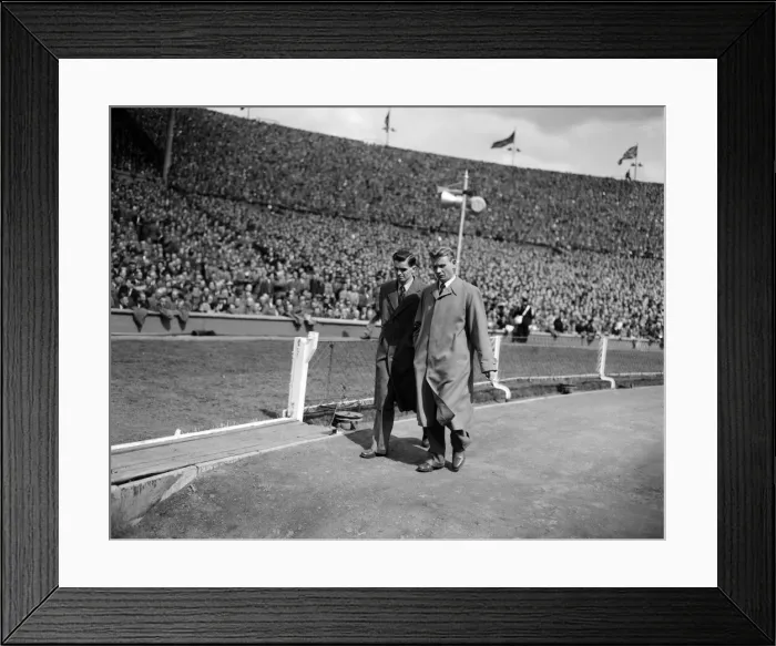 Framed Print : Newcastle 3-1 Man City, FA Cup Final, Wembley Stadium, Saturday 7th May 1955 Framed Print : Newcastle 3-1 Man City, FA Cup Final, Wembley Stadium, Saturday 7th May 1955