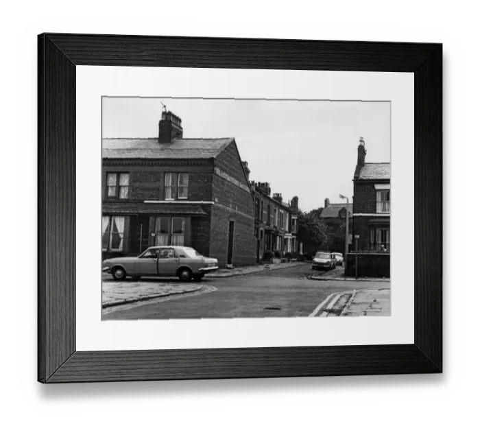 Framed Print : The double white lines in Garden Lane and Park Place, Bootle, near the new Strand Framed Print : The double white lines in Garden Lane and Park Place, Bootle, near the new Strand