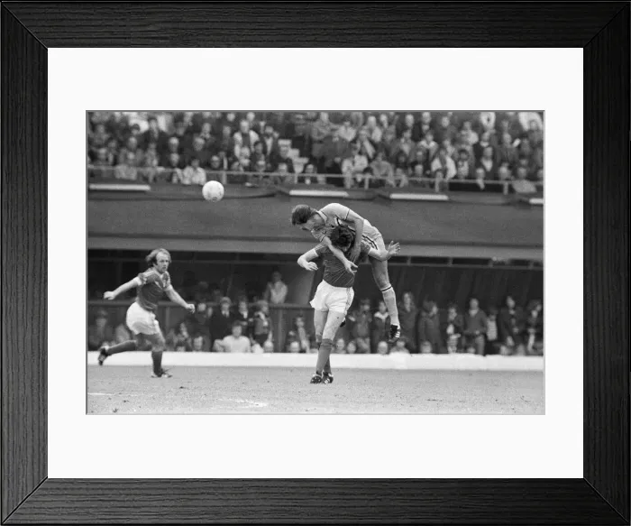 Framed Print : Coventry City v Nottingham Forest at Highfield Road. The game ended 0-0 Framed Print : Coventry City v Nottingham Forest at Highfield Road. The game ended 0-0