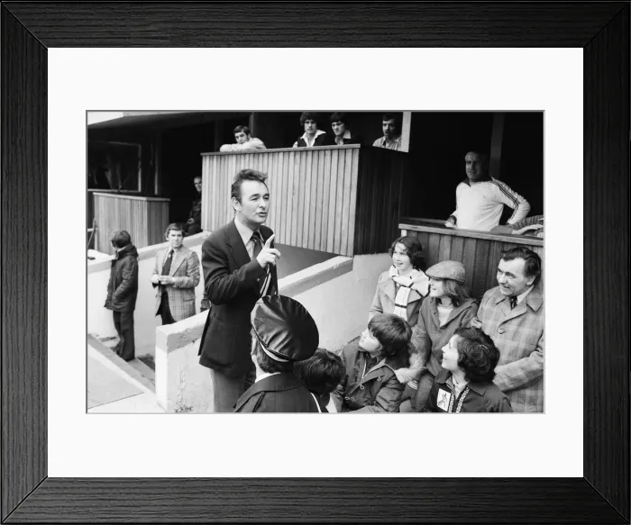 Framed Print : Coventry City v Nottingham Forest at Highfield Road. The game ended 0-0