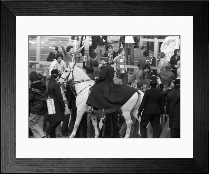 Framed Print : Coventry City v Nottingham Forest at Highfield Road. The game ended 0-0 Framed Print : Coventry City v Nottingham Forest at Highfield Road. The game ended 0-0