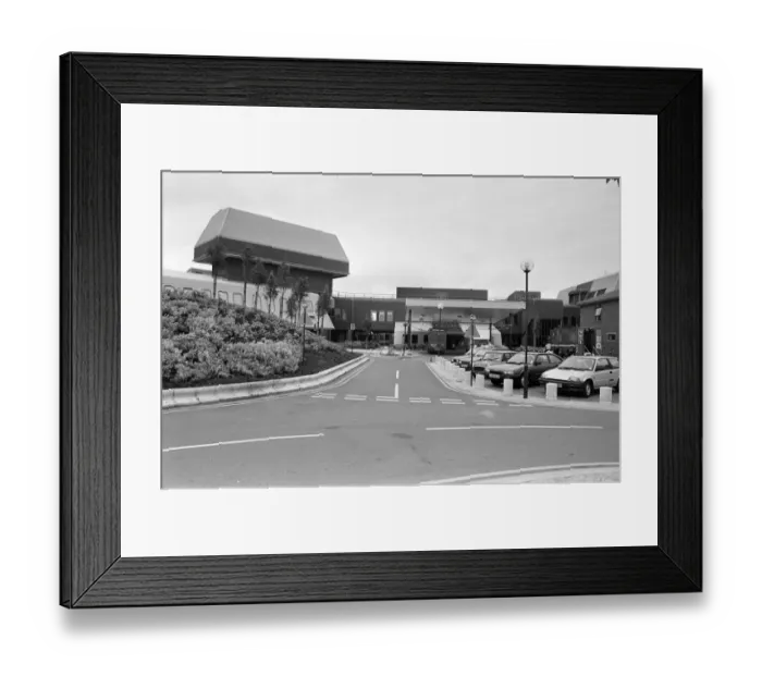 Framed Print : Southport and Ormskirk Hospital NHS Trust, Town Lane, Kew, Southport, Merseyside