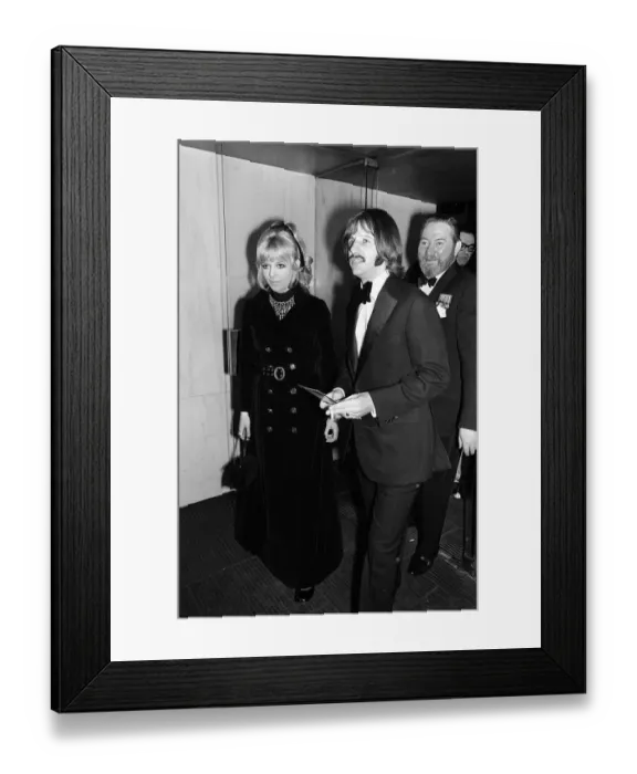 Framed Print : Ringo Starr and Wife Maureen Starr at film premiere of Oh! What A Lovely War Framed Print : Ringo Starr and Wife Maureen Starr at film premiere of Oh! What A Lovely War