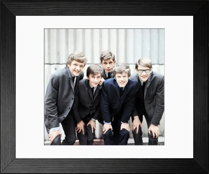 Framed Print : Manchester pop group Hermans Hermits left to right: Karl Green, Keith Hopwood Framed Print : Manchester pop group Hermans Hermits left to right: Karl Green, Keith Hopwood
