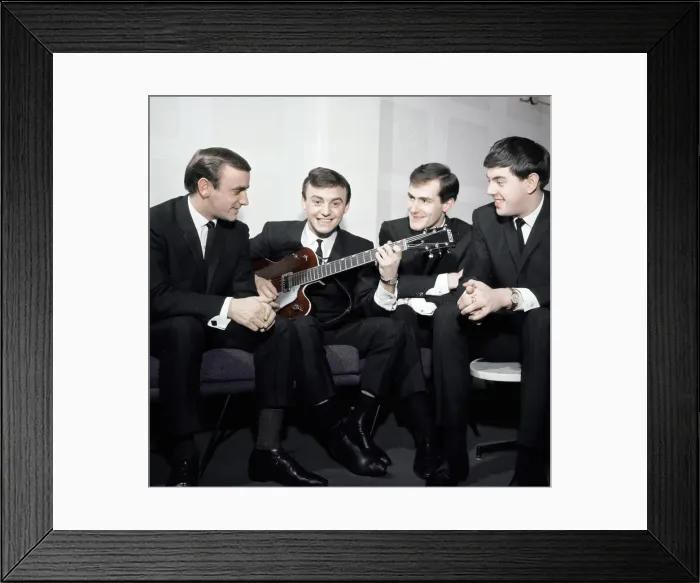 Framed Print : Liverpudlian group Gerry and the Pacemakers, led by Gerry Marsden Framed Print : Liverpudlian group Gerry and the Pacemakers, led by Gerry Marsden