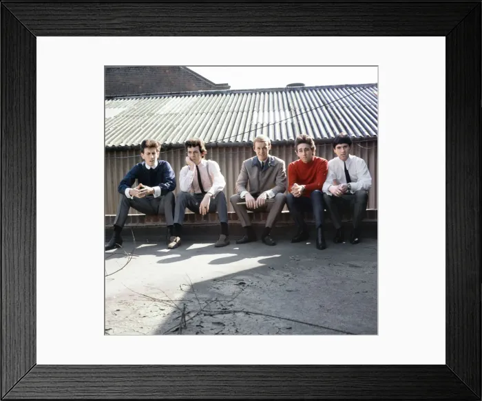 Framed Print : Manchester pop group The Hollies left to right: Graham Nash, Allan Clarke, Bobby Elliott