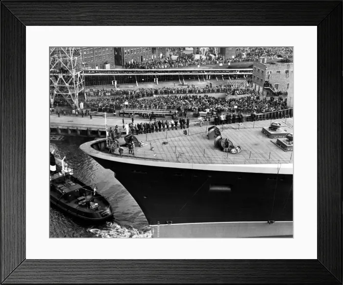Framed Print : Queen Elizabeth 2, ocean liner, built for the Cunard Line which was operated by Cunard as Framed Print : Queen Elizabeth 2, ocean liner, built for the Cunard Line which was operated by Cunard as