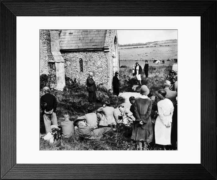 Framed Print : Reverend Harold Francis Davidson, the Rector of Stiffkey in Norfolk