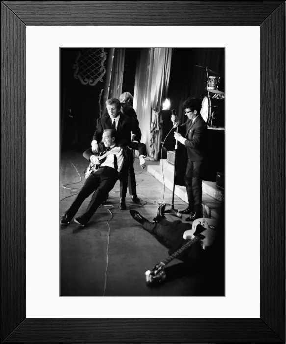 Framed Print : Manchester pop group Freddie and the Dreamers performing on stage at the Britannia Framed Print : Manchester pop group Freddie and the Dreamers performing on stage at the Britannia