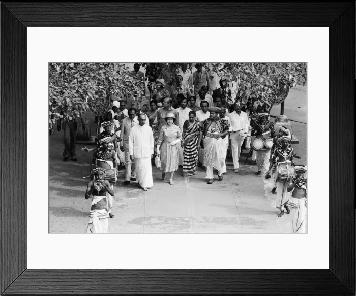 Framed Print : The Queens Royal vist to Sri Lanka 21st-25th October 1981