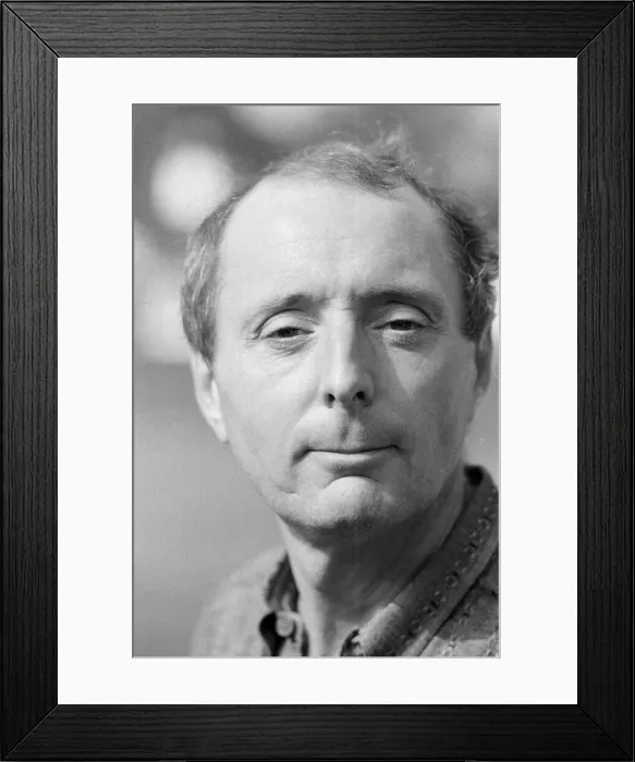 Framed Print : Jasper Carrott, comedian, actor, television presenter and personality Framed Print : Jasper Carrott, comedian, actor, television presenter and personality