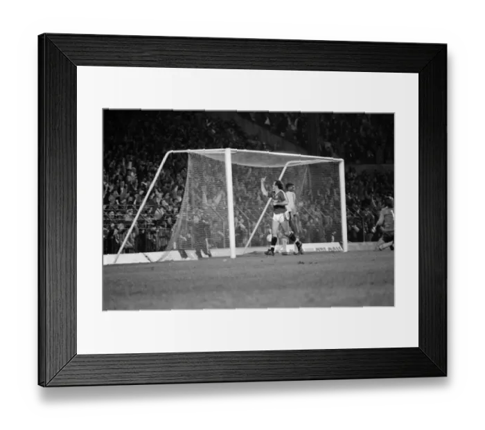 Framed Print : Manchester United 2-0 Arsenal, Old Division One, Old Trafford, January 24th 1987 Framed Print : Manchester United 2-0 Arsenal, Old Division One, Old Trafford, January 24th 1987