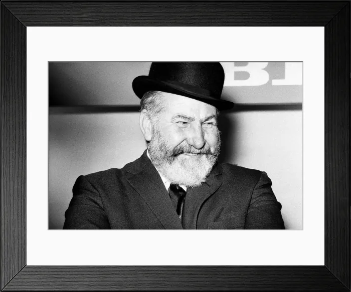 Framed Print : Captain William Warwick the new master of the Cunard liner the Queen Elizabeth 2 Framed Print : Captain William Warwick the new master of the Cunard liner the Queen Elizabeth 2