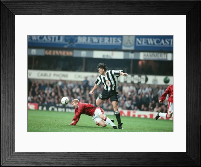 Framed Print : Newcastle United v Manchester United. Final Score 5-0 to Newcastle United Framed Print : Newcastle United v Manchester United. Final Score 5-0 to Newcastle United