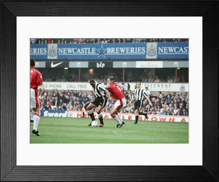 Framed Print : Newcastle United v Manchester United. Final Score 5-0 to Newcastle United Framed Print : Newcastle United v Manchester United. Final Score 5-0 to Newcastle United