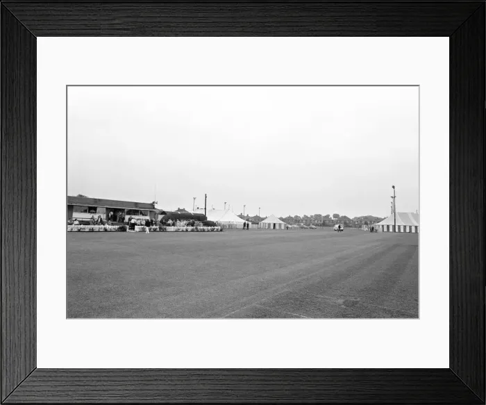 Framed Print : A damp Acklam Park where Yorkshire were suppose to play their Britannic Assurance County Framed Print : A damp Acklam Park where Yorkshire were suppose to play their Britannic Assurance County