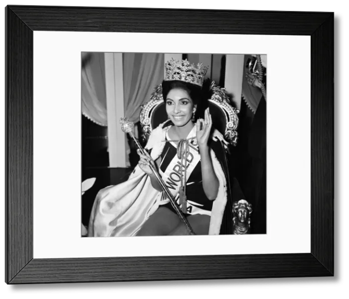 Framed Print : Reita Faria, Miss India, is crowned Miss World 1966. 17th November 1966 Framed Print : Reita Faria, Miss India, is crowned Miss World 1966. 17th November 1966