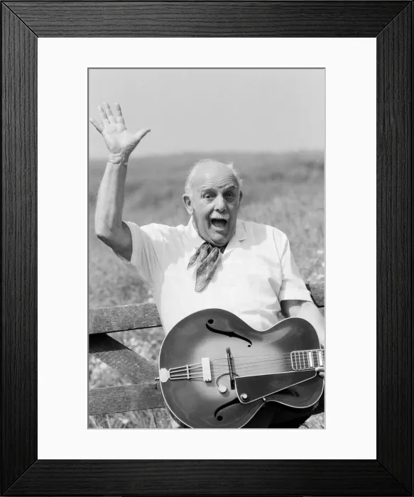 Framed Print : 1985 Birmingham International Jazz and Blues Festival, Artists, Photo-call, 9th July 1985 Framed Print : 1985 Birmingham International Jazz and Blues Festival, Artists, Photo-call, 9th July 1985