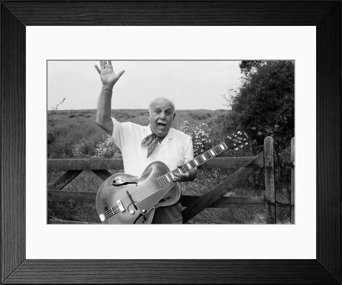 Framed Print : 1985 Birmingham International Jazz and Blues Festival, Artists, Photo-call, 9th July 1985 Framed Print : 1985 Birmingham International Jazz and Blues Festival, Artists, Photo-call, 9th July 1985