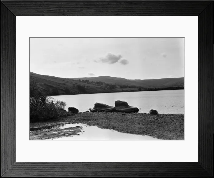 Framed Print : Yorkshire Dales, North Yorkshire. Sunday 24th October 1982