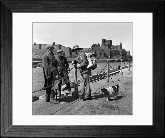 Framed Print : Australian David Hunt at Peel Castle in Peel, Isle of Man. May 1954 Framed Print : Australian David Hunt at Peel Castle in Peel, Isle of Man. May 1954