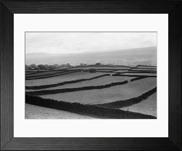 Framed Print : Yorkshire Dales, North Yorkshire, Sunday 24th October 1982 Framed Print : Yorkshire Dales, North Yorkshire, Sunday 24th October 1982