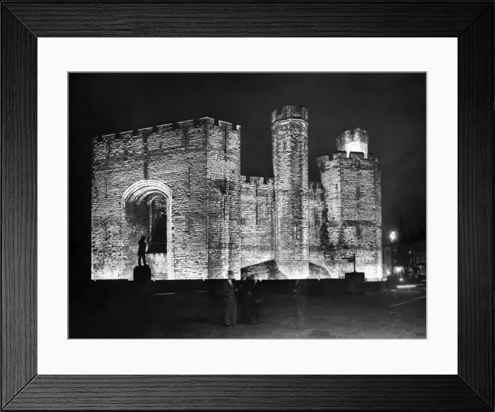 Framed Print : Caernarfon castle floodlit for the Eisteddfod, from the square. Gwynedd, Wales Framed Print : Caernarfon castle floodlit for the Eisteddfod, from the square. Gwynedd, Wales
