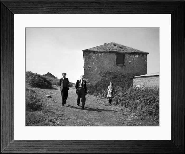 Framed Print : Guests are shown around The Saltee Islands, 5 kilometres off the southern coast of County Framed Print : Guests are shown around The Saltee Islands, 5 kilometres off the southern coast of County