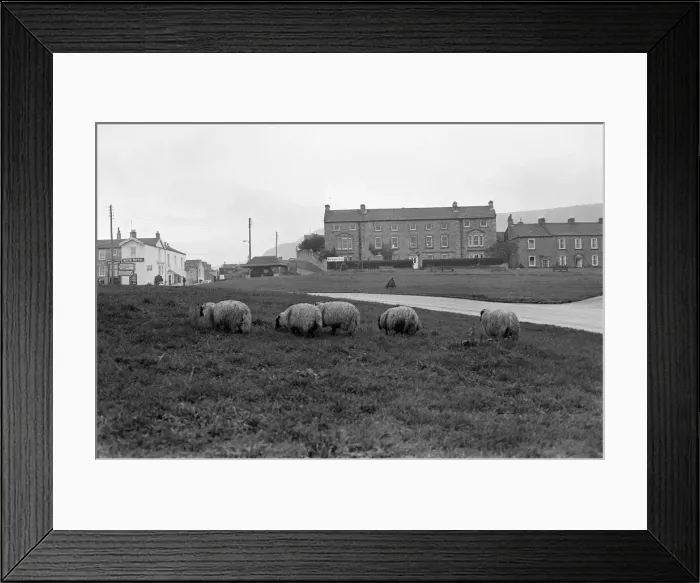 Framed Print : Yorkshire Dales, Sunday 24th October 1982. In background, The Burgoyne Hotel