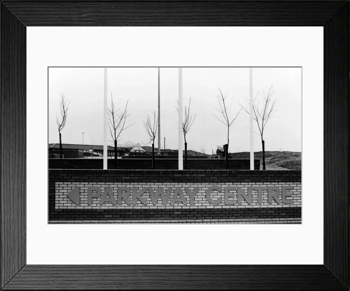 Framed Print : The Parkway Centre in Coulby Newham, Middlesbrough. 18th April 1986 Framed Print : The Parkway Centre in Coulby Newham, Middlesbrough. 18th April 1986