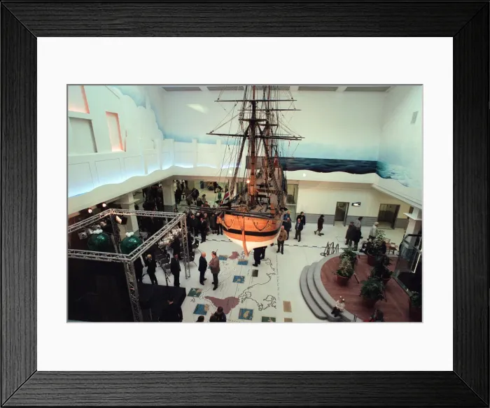 Framed Print : Paul Daniels was unveiling the new Captain Cook Voyage World Map