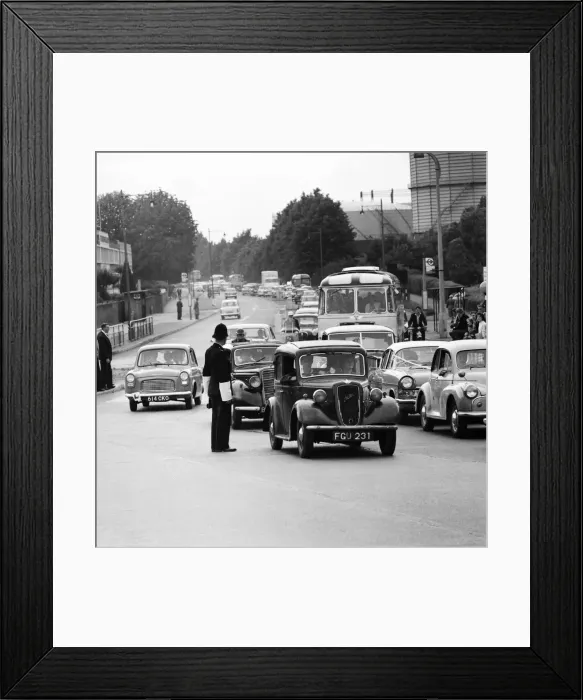 Framed Print : Traffic at Staines Bridge returning from the coast on a hot summer day