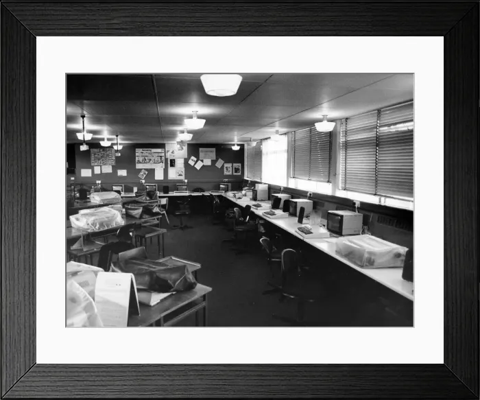 Framed Print : Foxford School, Longford, Coventry, England. 29th September 1987 Framed Print : Foxford School, Longford, Coventry, England. 29th September 1987