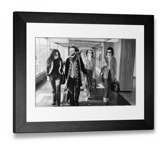 Framed Print : Former Beatles drummer Ringo Starr with his wife Maureen Framed Print : Former Beatles drummer Ringo Starr with his wife Maureen