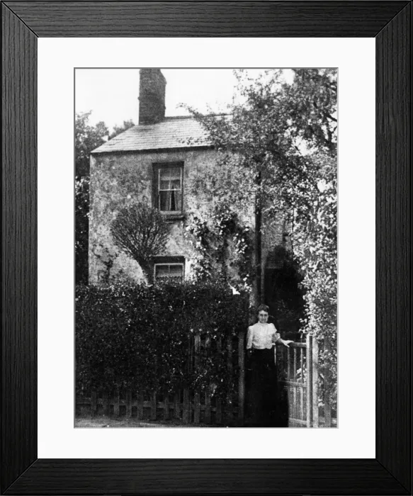 Framed Print : A centuries old cottage, possibly the oldest in Cardiff Framed Print : A centuries old cottage, possibly the oldest in Cardiff
