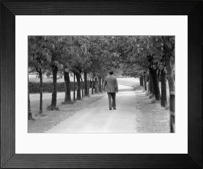 Framed Print : Rowheath Pavilion Centre. Heath Road, Bournville, Birmingham B30 1HH. 14th July 1981