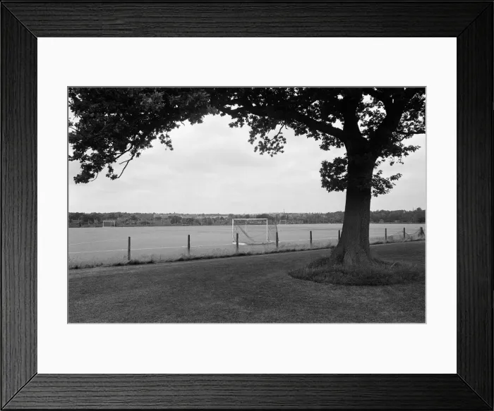 Framed Print : Rowheath Pavilion Centre. Heath Road, Bournville, Birmingham B30 1HH. 14th July 1981