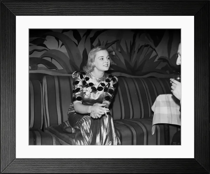 Framed Print : Dance Hostesses at the Coconut Grove nightclub - Toni, aged 23. 9th January 1940 Framed Print : Dance Hostesses at the Coconut Grove nightclub - Toni, aged 23. 9th January 1940