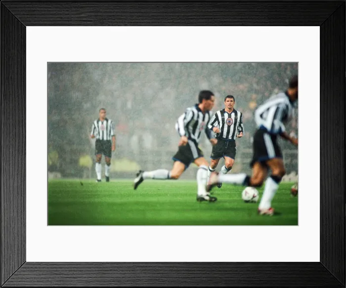Framed Print : Newcastle 1-2 Sunderland, Premier league match at St James Park Framed Print : Newcastle 1-2 Sunderland, Premier league match at St James Park